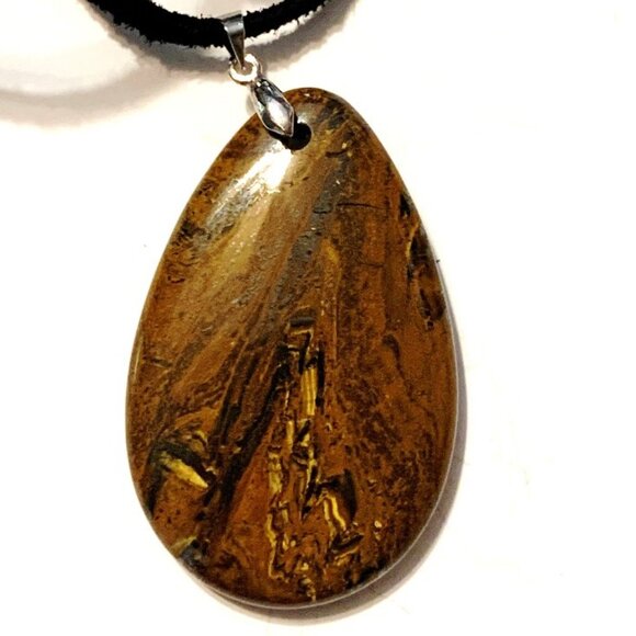 Tiger’s Eye Teardrop Pendant Necklace – Courage, Strength & Grounded Power - Picture 4 of 7